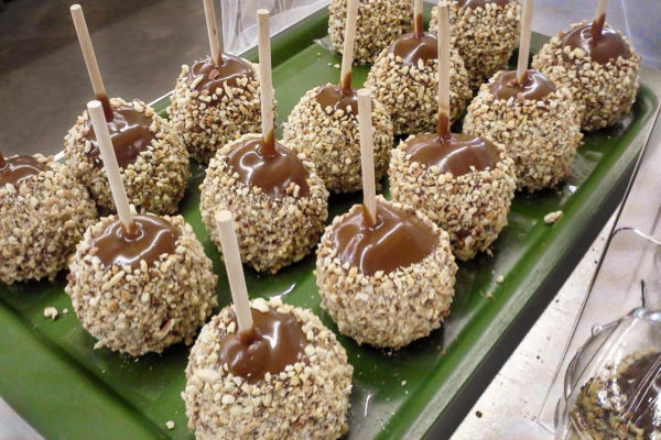 Caramel Apples Applacres